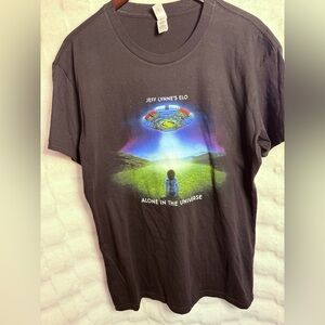 Jeff Lynne’s ELO Alone in The Universe Tour T-Shirt Black Graphic Band Tee